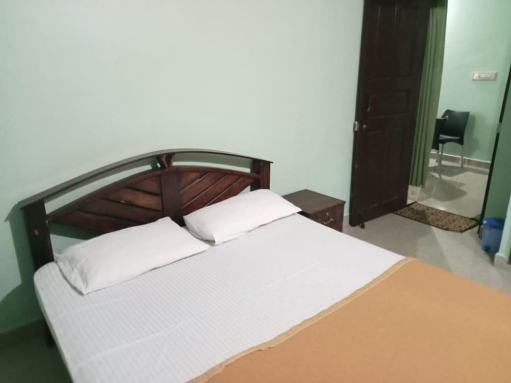 Krupa Homestay Madikeri Eksteriør billede